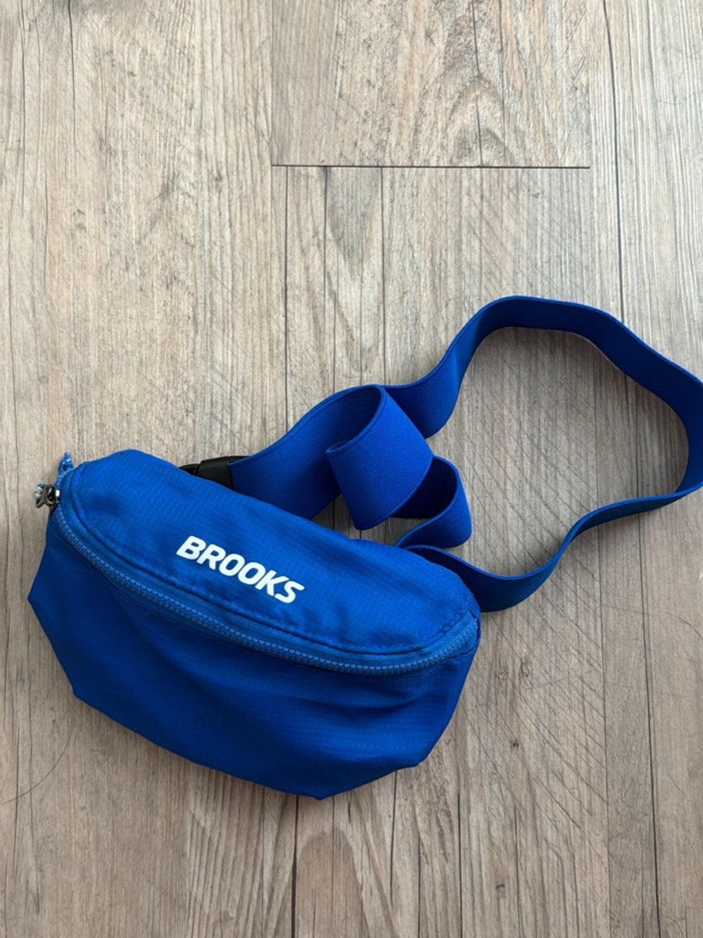 Brooks Bright Blue Men's Belt Bag